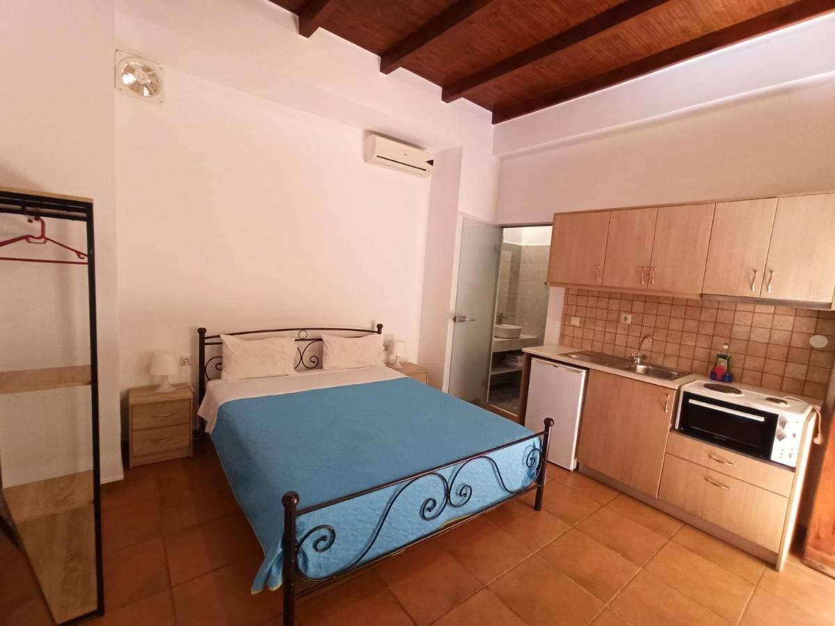 Katerina Traditional Rooms Chania  Bagian luar foto