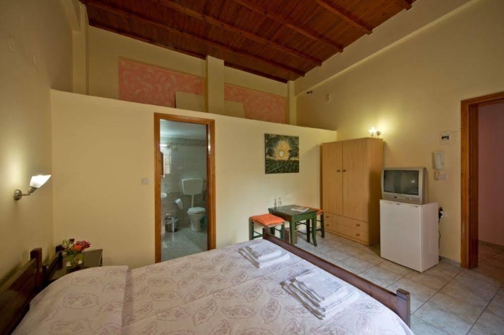 Katerina Traditional Rooms Chania  Bagian luar foto
