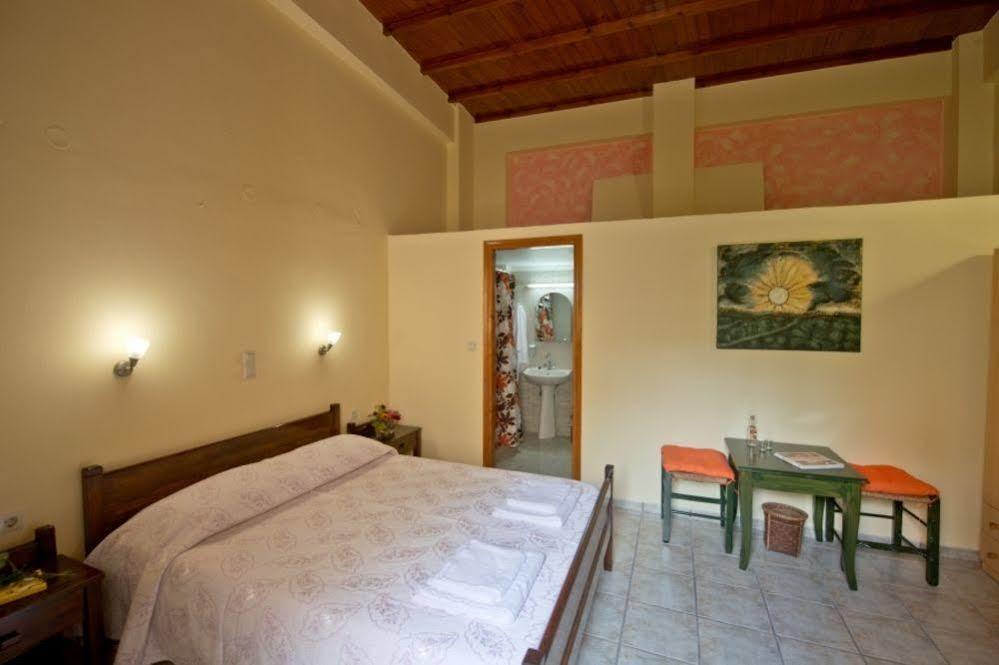 Katerina Traditional Rooms Chania  Bagian luar foto